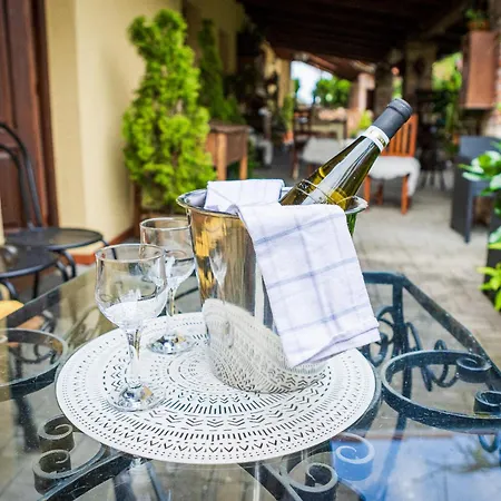 Villafilippa Bed & Breakfast Kresetice