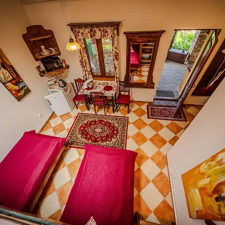 Villafilippa Bed & Breakfast Kresetice